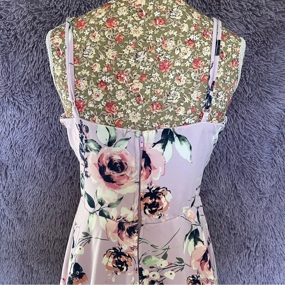 Francesca’s- Trixxi Clara Floral Front Knot Mini Dress - Picture 4 of 7